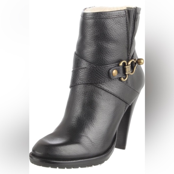 Cynthia Vincent Black Leather Booties - Picture 4 of 10